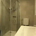 Daidzic By El-pi Tours דירה נייביצה