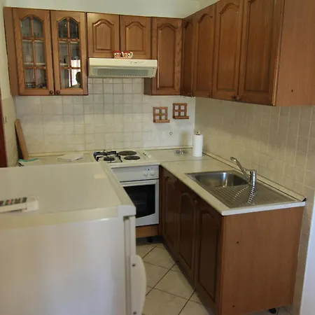 Apartment Daidzic By El-pi Tours Njivice