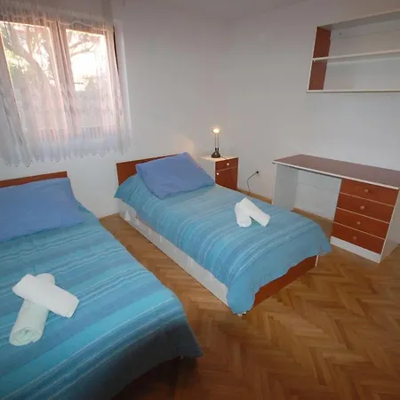 Apartament Daidzic