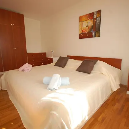 Daidzic By El-pi Tours Apartamento