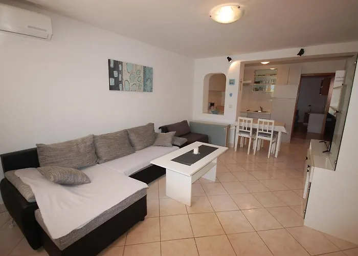 Appartement Daidzic By El-pi Tours Njivice