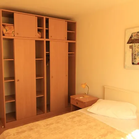 Daidzic By El-pi Tours Apartman *