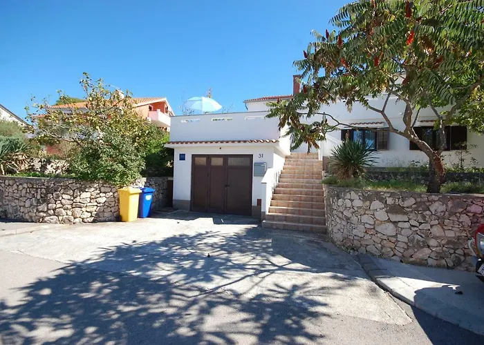 Daidzic By El-pi Tours